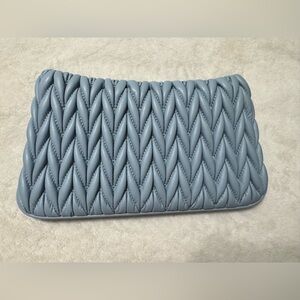 Shiraleah Jody Zip Pouch Light Blue Clutch Purse Bag Strapless Inner Pockets NWT